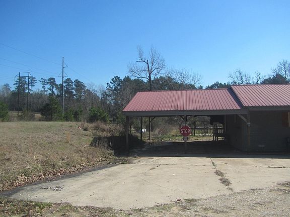 2nd image of 1153 Easy Street Rd