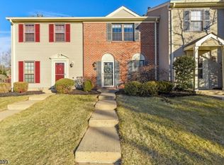 103 Baldwin Ct #103, Basking Ridge, NJ 07920