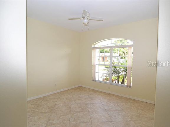 3rd image of 1839 Norvell Ave