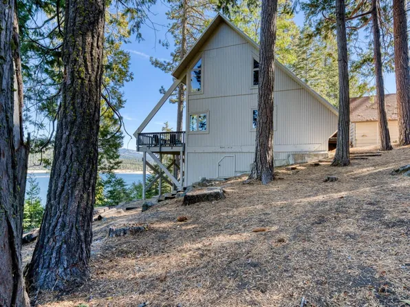 44736 Lakeview Ave, Shaver Lake, CA 93664