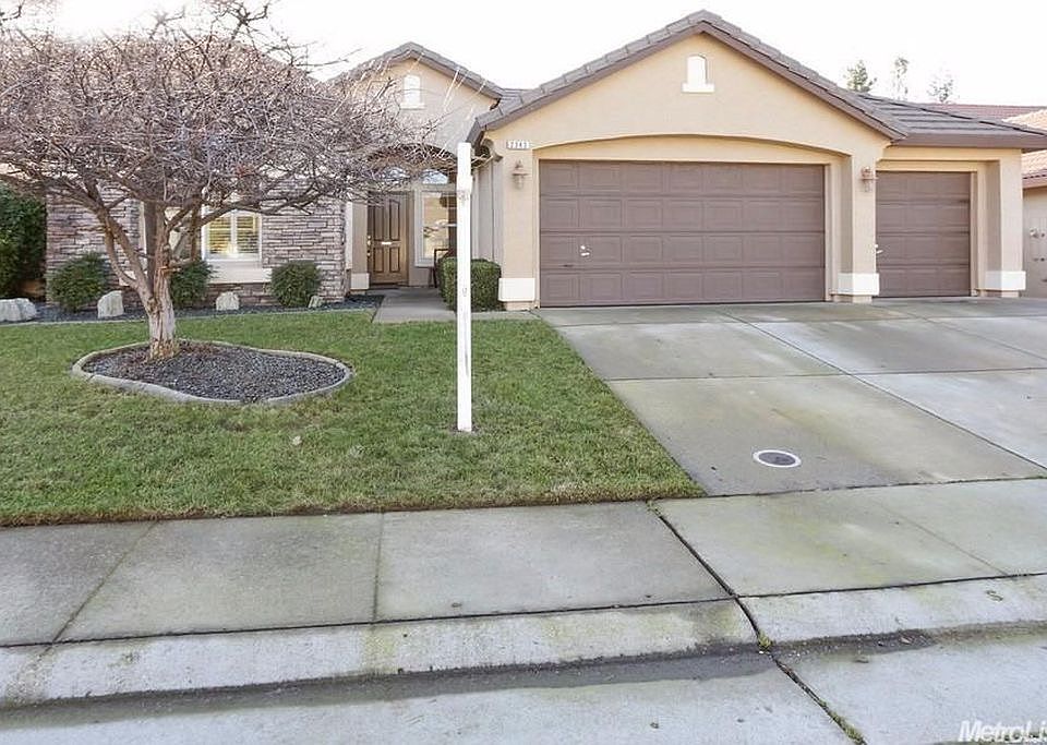 1st image of 2343 Amber Falls Dr