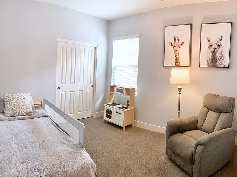 1063 1/2 Sea Glass Way — Photo 18