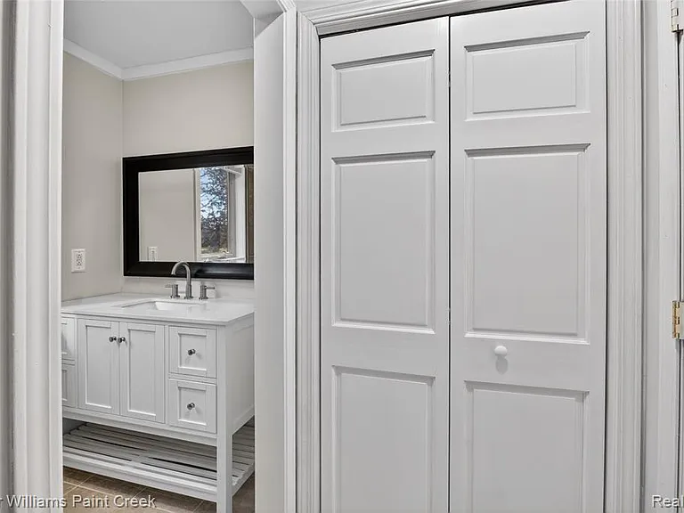 1727 Linksview Way — Photo 23