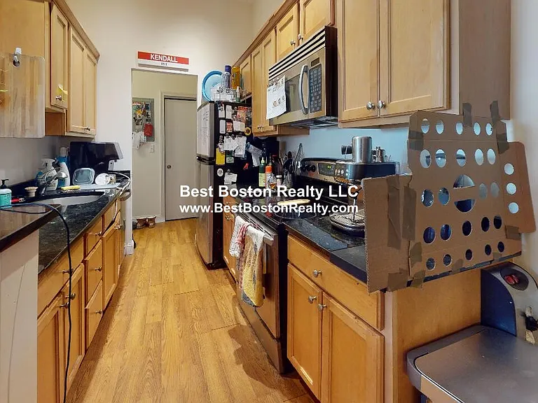 50 Craigie St #3 — Photo 4