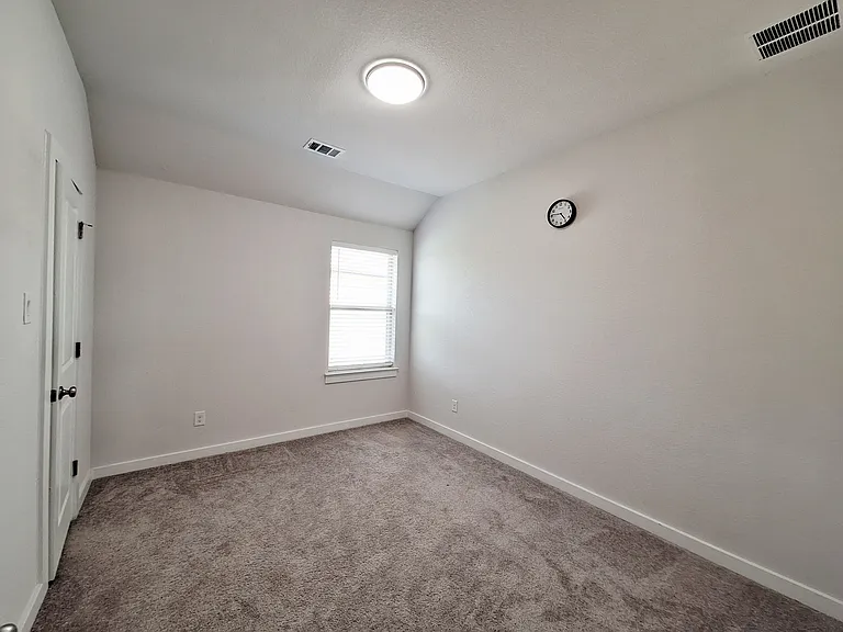 8000 Prairie Rye Dr — Photo 29
