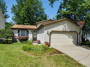 6008 Eastview Ave, North Ridgeville, OH 44039