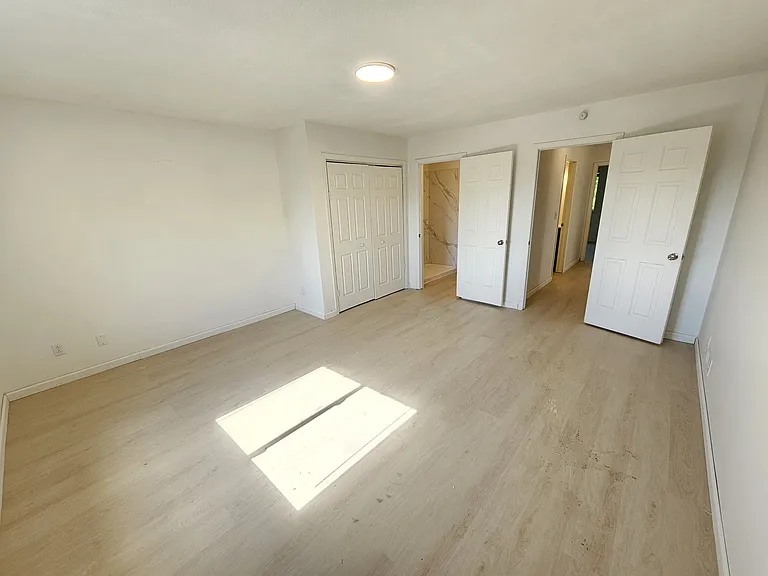50 Westhaven Dr — Photo 5