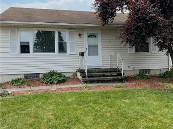 742 Orrville Ave, Cuyahoga Falls, OH 44221