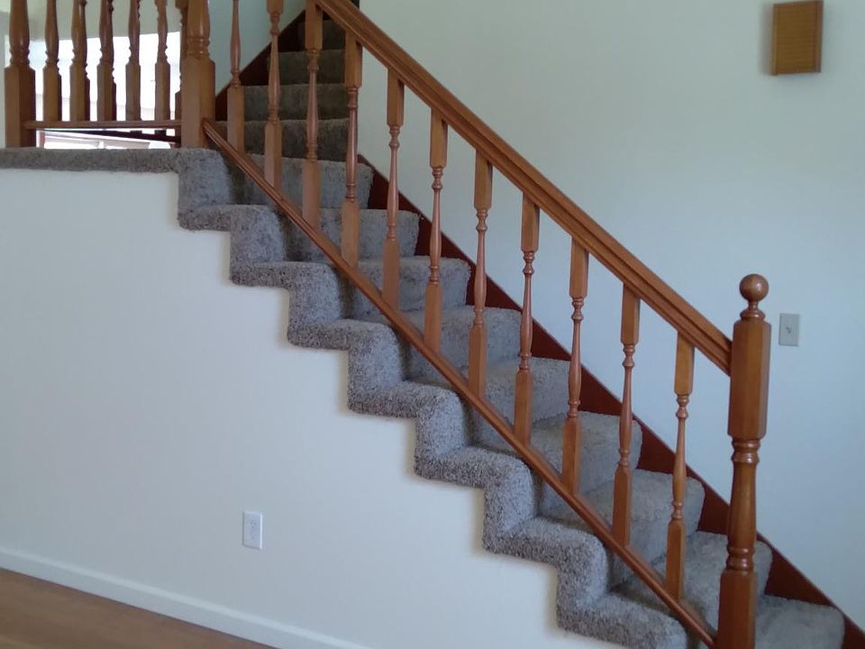 2nd image of 4043 14th Ct NE