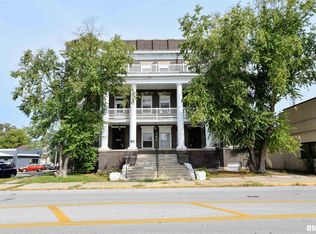 342 W State St, Jacksonville, IL 62650
