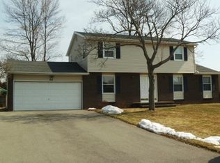 88 Dolores Dr, Rochester, NY 14626