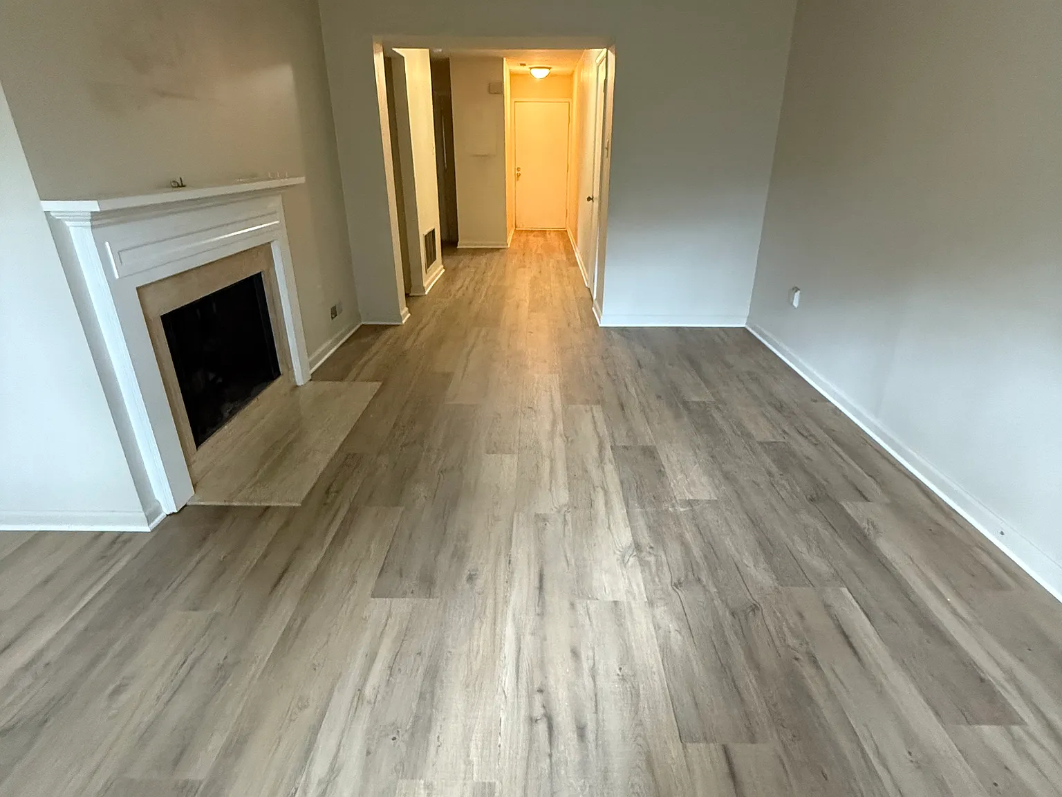 301 Kelly Cv — Photo 2
