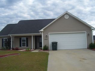 5836 Nessee St, Fayetteville, NC 28314