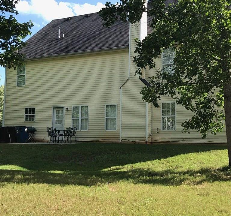 2nd image of 1307 Aberdare Dr