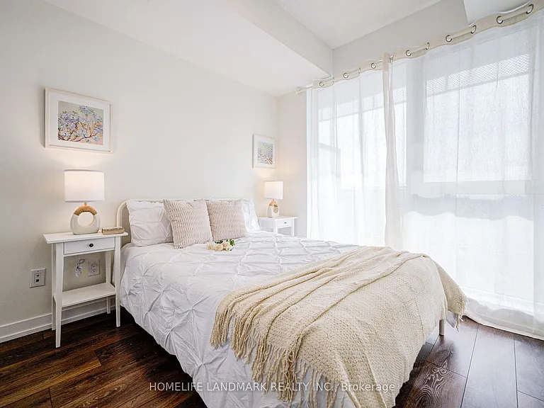 4065 Confederation Pkwy #3901 — Photo 27