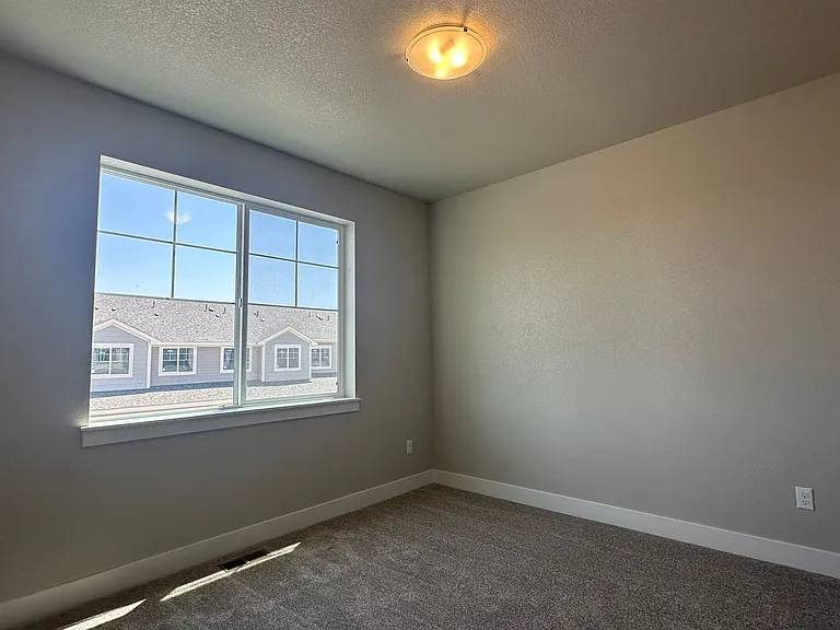 4193 Trapper Lake Dr — Photo 20