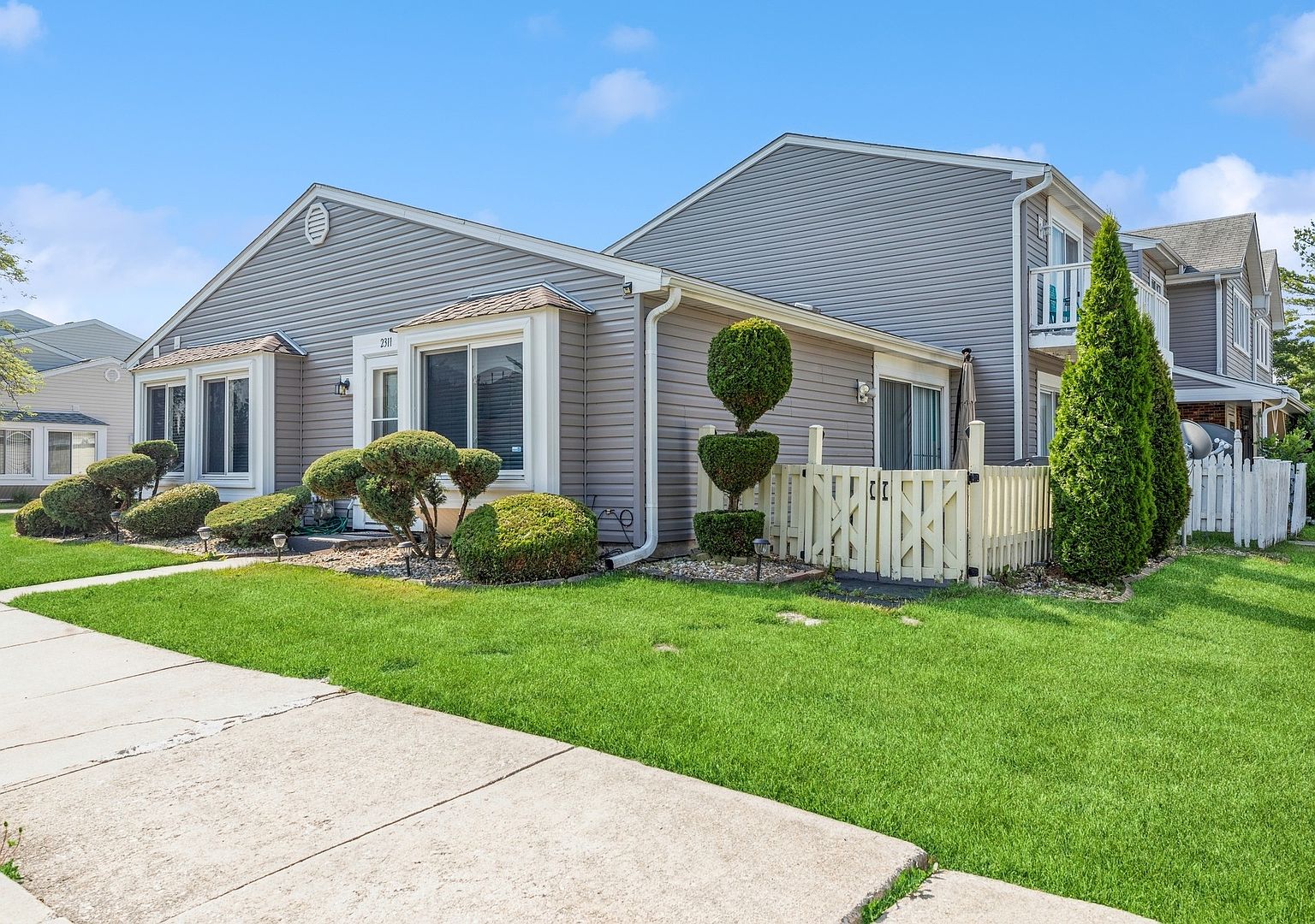 2311 Windsor Ln, Country Club Hills, IL 60478 Zillow