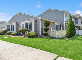 2311 Windsor Ln, Country Club Hills, IL