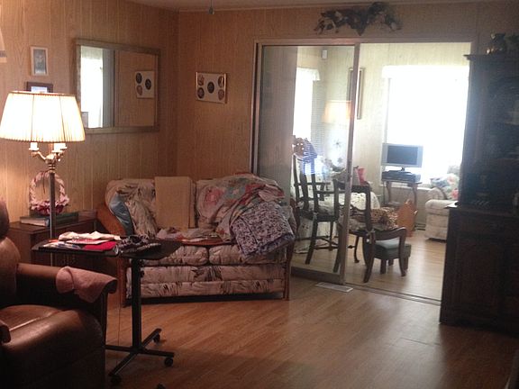5th image of 16 Renee St