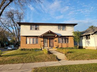 7052 W Mill Rd #7054, Milwaukee, WI 53218