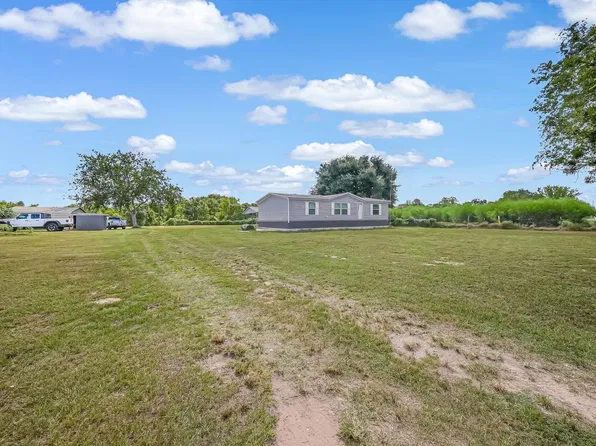 15420 Fm 1458 Rd, Sealy, TX 77474