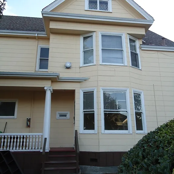 429 Monterey St — Photo 1