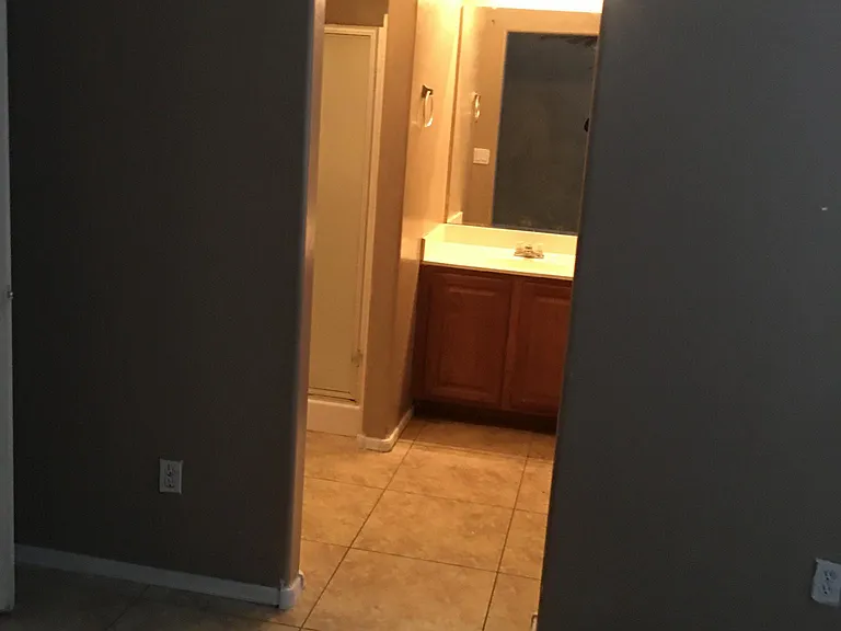 7776 N 56th Ln — Photo 60