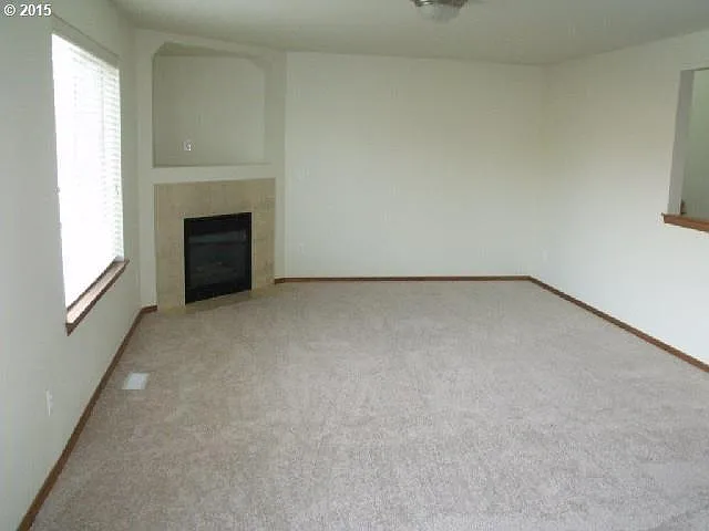 7711 NE 92nd Ave — Photo 5