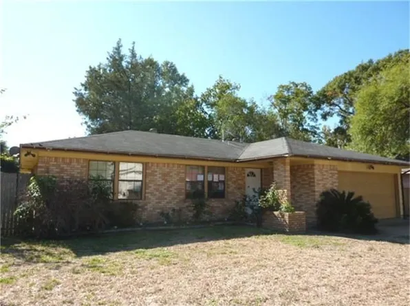 919 Peach Spring Dr, Houston, TX 77088