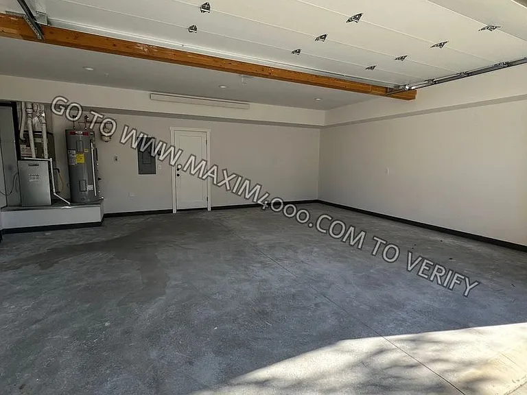 1444 Kennedy Ave #3 — Photo 20
