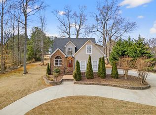 724 Three Wood Ln, Woodruff, SC 29388
