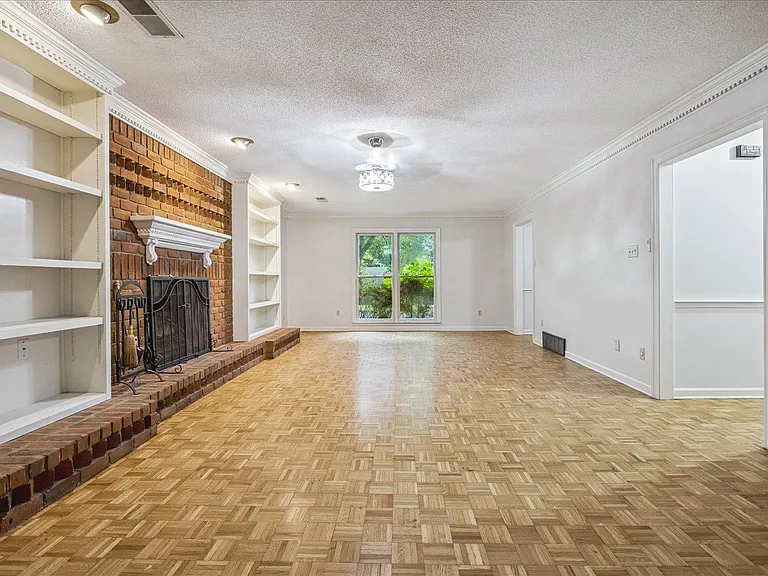 8428 Bazemore Rd — Photo 11