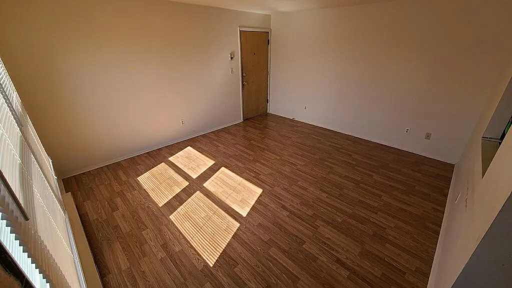 1 bed, 650 sqft, $795 — Photo 3