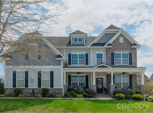 168 Golden View Dr, Waxhaw, NC 28173