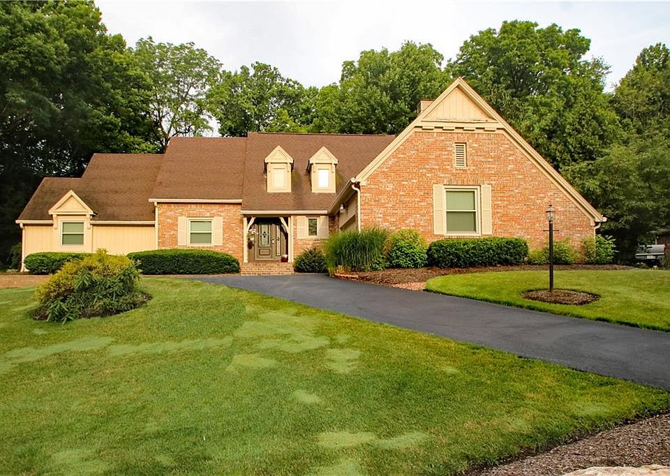 1st image of 690 Morningside Ct