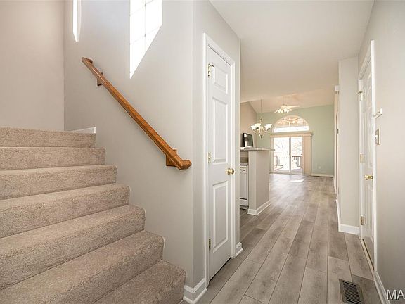 4th image of 6827 Eagles Landing Ct