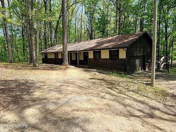 4th image of 549 Yellow Cliff Estates Rd