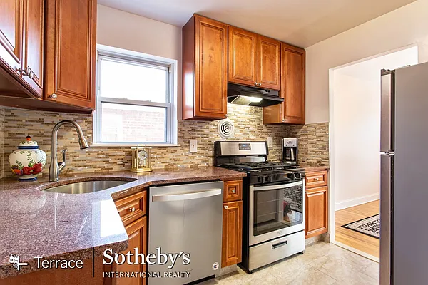 Rented by Terrace Sotheby's International Realty | media 35