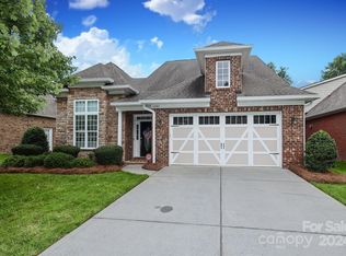 10907 Round Rock Rd, Charlotte, NC 28277
