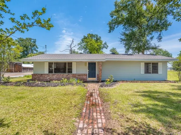 301 S Welty St, Iowa, LA 70647