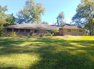 151 Country Ridge Rd, Opelousas, LA 70570