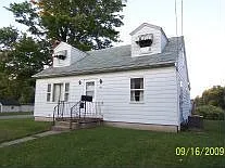 303 Forest Hill Dr photo 1