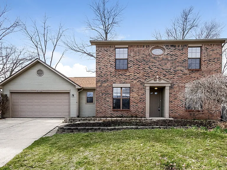 6722 Foxfire Dr — Photo 1