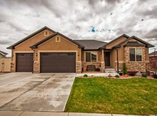 8159 S Cricket Ln, West Jordan, UT 84081