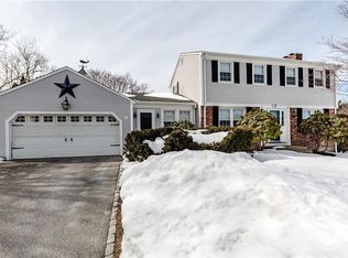 93 Tanglewood Dr, West Warwick, RI 02893