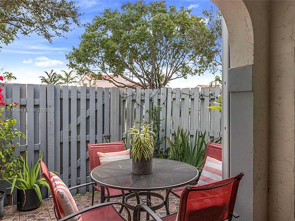 3rd image of 1545 Springside Dr #1545