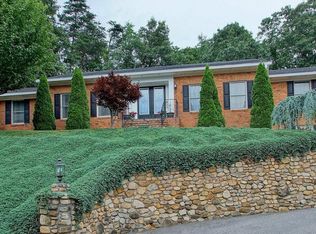 2763 Gleneagles Rd, Salem, VA 24153