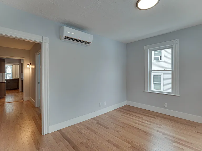24 Dunlap St #1 — Photo 3