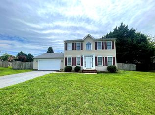 6010 Wickenden St, Fredericksburg, VA 22407