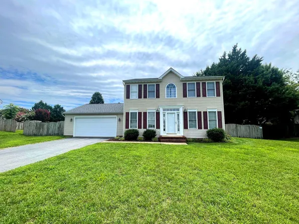 6010 Wickenden St, Fredericksburg, VA 22407
